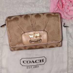 Coach Tan Wallet Vintage Op Art CC Jacquard Signature Flap Wallet And Dusty